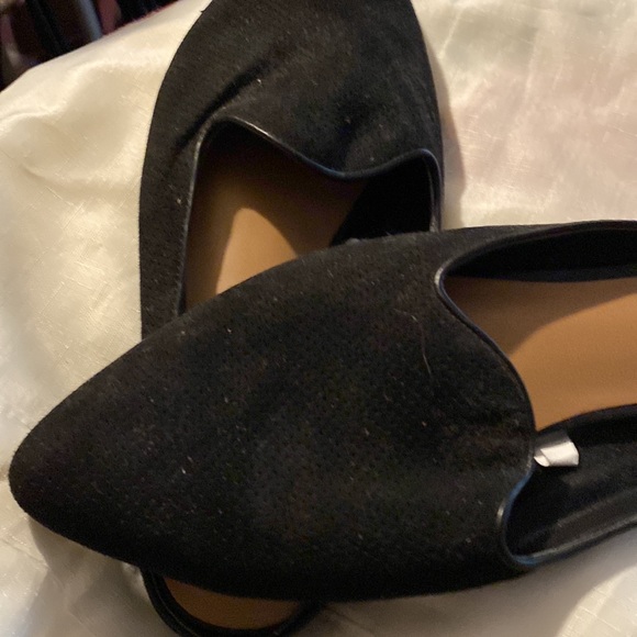Size 12 women’s shoes, flats, previously owned with clear signs of usage. - Picture 5 of 5